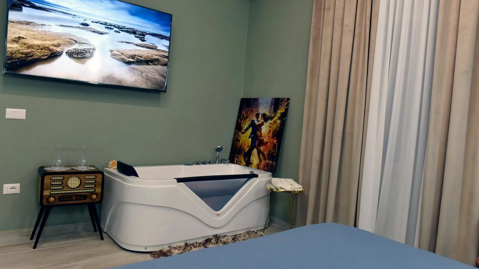 City Center Rooms And Apartments Durres