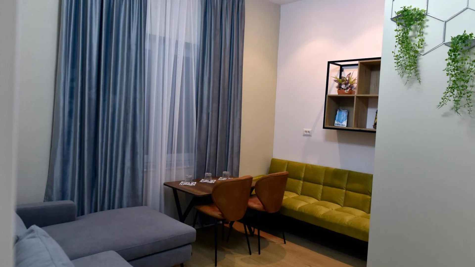 City Center Rooms And Apartments Durres