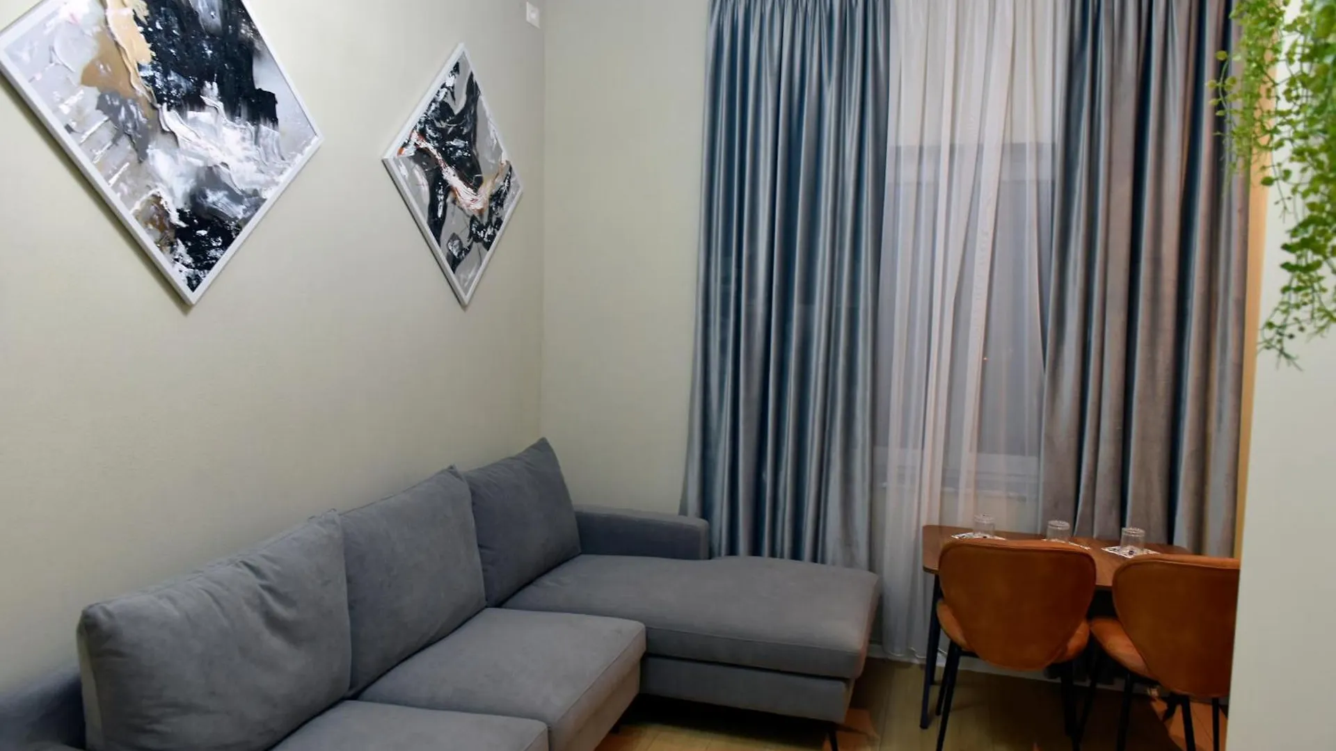 City Center Rooms And Apartments Durres