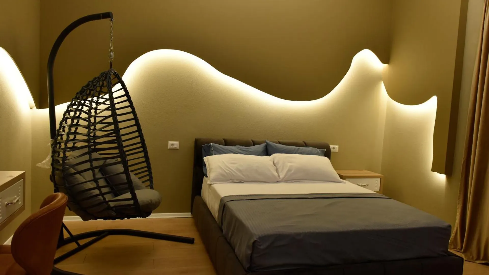 City Center Rooms And Apartments Durres